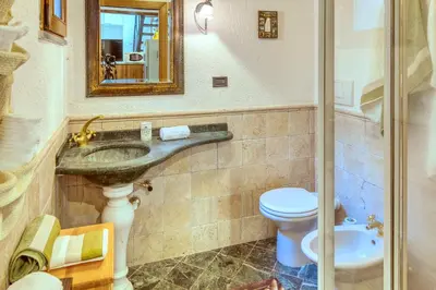 Bagno di MARIO Apartment with Garden
