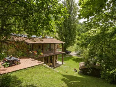 Giardino di Holiday Home La Moscella by Interhome