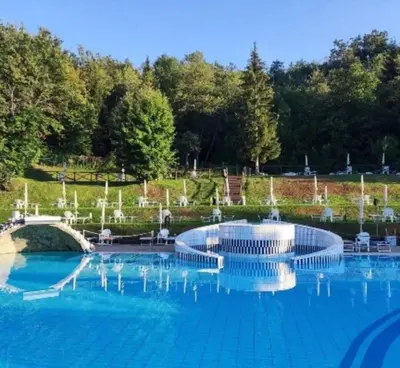Piscina di Charme nel borgo - Appartamento Maria o nelle vicinanze