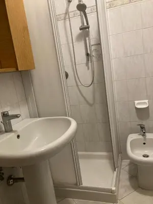 Bagno di Loft via Jesi a Correggio
