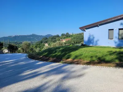 Paesaggio naturale nelle vicinanze dell'affittacamere