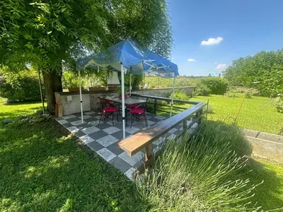 Giardino di Appartamenti vista Corte con Giardino - Arena Po - Pavia
