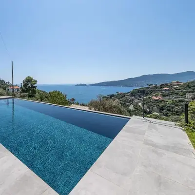 VILLA DUFOUR 1 Lusso