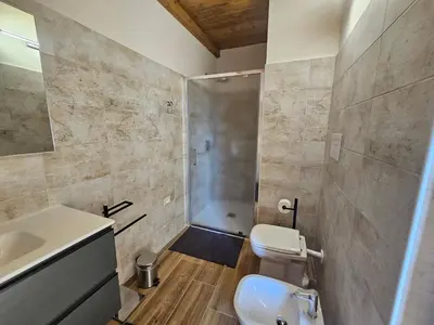 Bagno di Patrizio Apartments-by Goccia di Lago