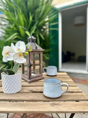 Set per la preparazione di tè e caffè presso La Casetta-Incantevole casa indipendente