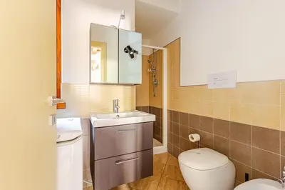 Bagno di Artistic Urban Apartment