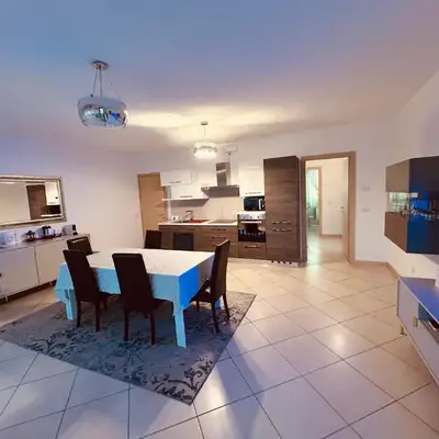 Roxana Holiday Home