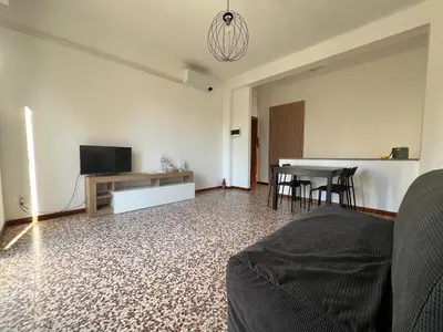TV o dispositivi per l'intrattenimento presso O&R Home Crema