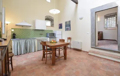 Cucina o angolo cottura di Gorgeous Apartment In Pontremoli