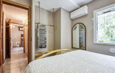 Letto o letti in una camera di Cozy Home In Deiva Marina With Wifi