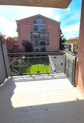 Balcone o terrazza di Confortevole appartamento a Reggio Emilia