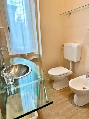 Bagno di Appartamento liberty Vittoria