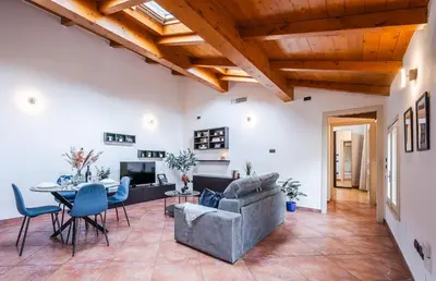 Area soggiorno di Casa Luce - bright, stylish and central