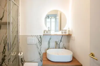 Bagno di Palazzo Garibaldi Parma Luxury Rooms & Suites