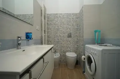 Bagno di Casa Carlotta - mytouristhome