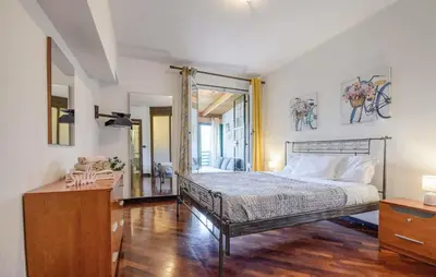 Letto o letti in una camera di Awesome Apartment In Casarza Ligure