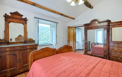Letto o letti in una camera di 4 Bedroom Stunning Home In Tribogna