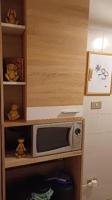 Cucina o angolo cottura di Appartamento 93 di andrea sonzogni