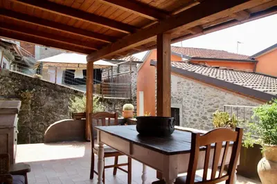Balcone o terrazza di Tipico rustico Toscano vicino alle Cinque Terre