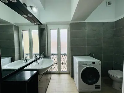 Bagno di Splendido Appartamento a Pavia