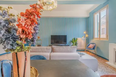 TV o dispositivi per l'intrattenimento presso Dolcevita PentHouse - A due passi dalla Ghirlandina