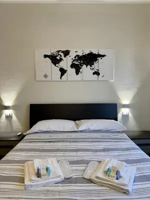 Letto o letti in una camera di Modern Home near Hospital and City Center