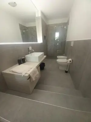 Bagno di Minghetta bed and room