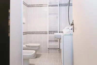 Bagno di Your home in Chiavari- Large terrace & 2 bedrooms