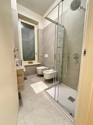 Bagno di Bilocale Savoia parcheggio gratuito