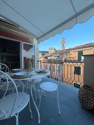 Balcone o terrazza di HH Moneglia la Piazzetta L' Attico