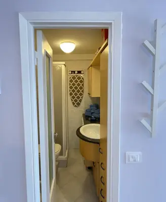 Bagno di JOIVY Ferraretto cosy studio for 2 in Rapallo