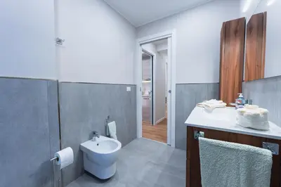 Bagno di BG Apartments - Central and quiet one-bedroom flat