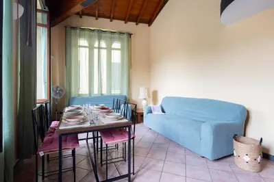 Area soggiorno di Levanto Charme apartment up to 6ppl 20 steps to the water in the center