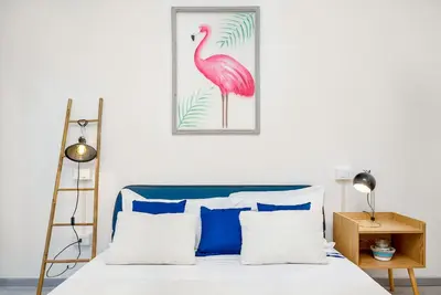 Letto o letti in una camera di Cosy Corner Apartment with Terrace