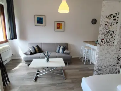 Area soggiorno di JOIVY Charming Central Studio in the Heart of Rapallo