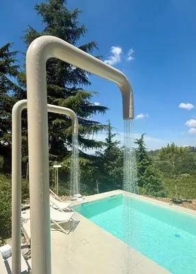 Piscina di Villa Eleonora Italia o nelle vicinanze