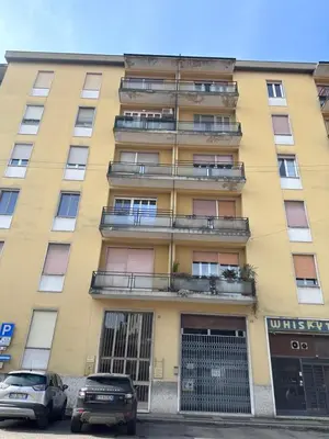 Edificio in cui si trova la stanza in casa privata