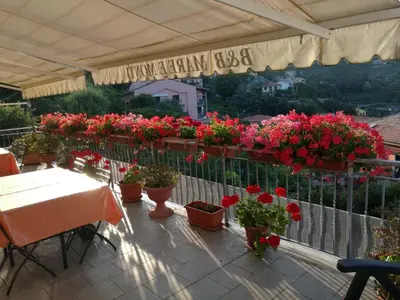 Balcone o terrazza di B&B Mare e Monti