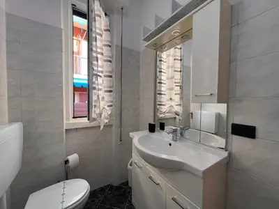 Bagno di JOIVY Inviting 1-bedroom flat with Balcony in Rapallo