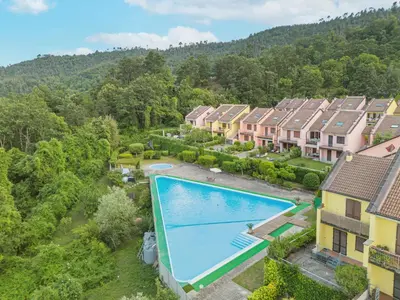 Piscina di Apartment Villaggio 5 Terre-9 by Interhome o nelle vicinanze