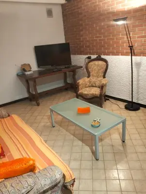 TV o dispositivi per l'intrattenimento presso La roccia