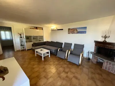 Area soggiorno di New Borgo Foce