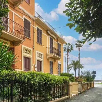 Pet Friendly Apartment In Chiavari