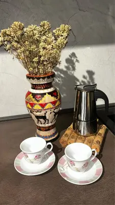 Set per la preparazione di tè e caffè presso Smartroom Lula di Correggio