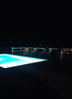 Piscina di La loggia sulle Apuane o nelle vicinanze