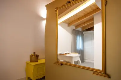 Bagno di Cattania Suites and Rooms