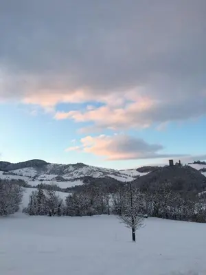 Cottage, relax nella natura, colline, parcheggio, Wifi durante l'inverno