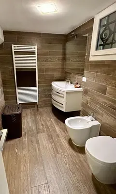 Bagno di A Casa di Lamu, eleganza in Piazza della Vittoria, 140mq