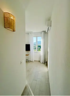 TV o dispositivi per l'intrattenimento presso Casa Sbollazza con parcheggio e vicino al parco