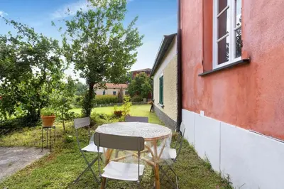 Giardino di AGRIFOGLIO - Palazzo Ravaschieri